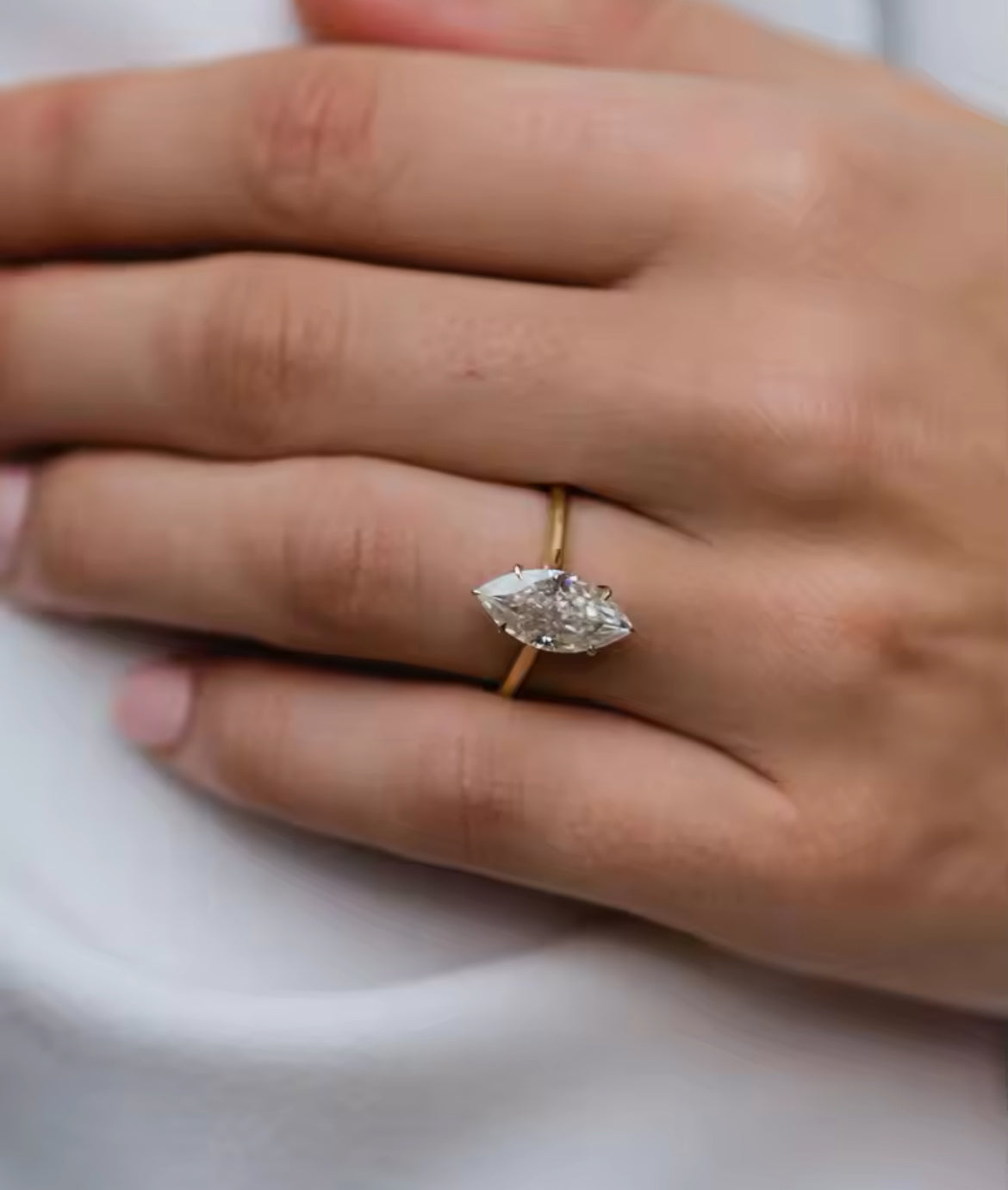 2 carat marquise moissanite ring
