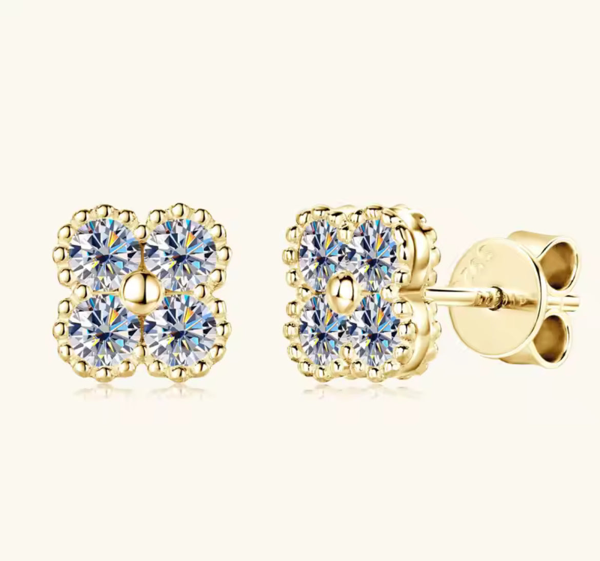 Clover moissanite earrings