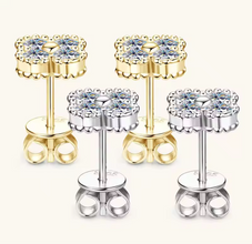 Clover moissanite earrings