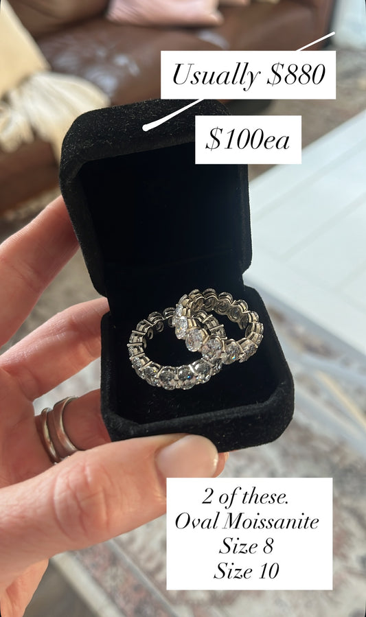 Maddy R size 10 ring