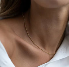 Mini ball necklace