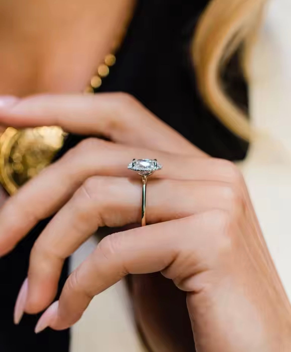1.85ct Oval Moissanite Ring