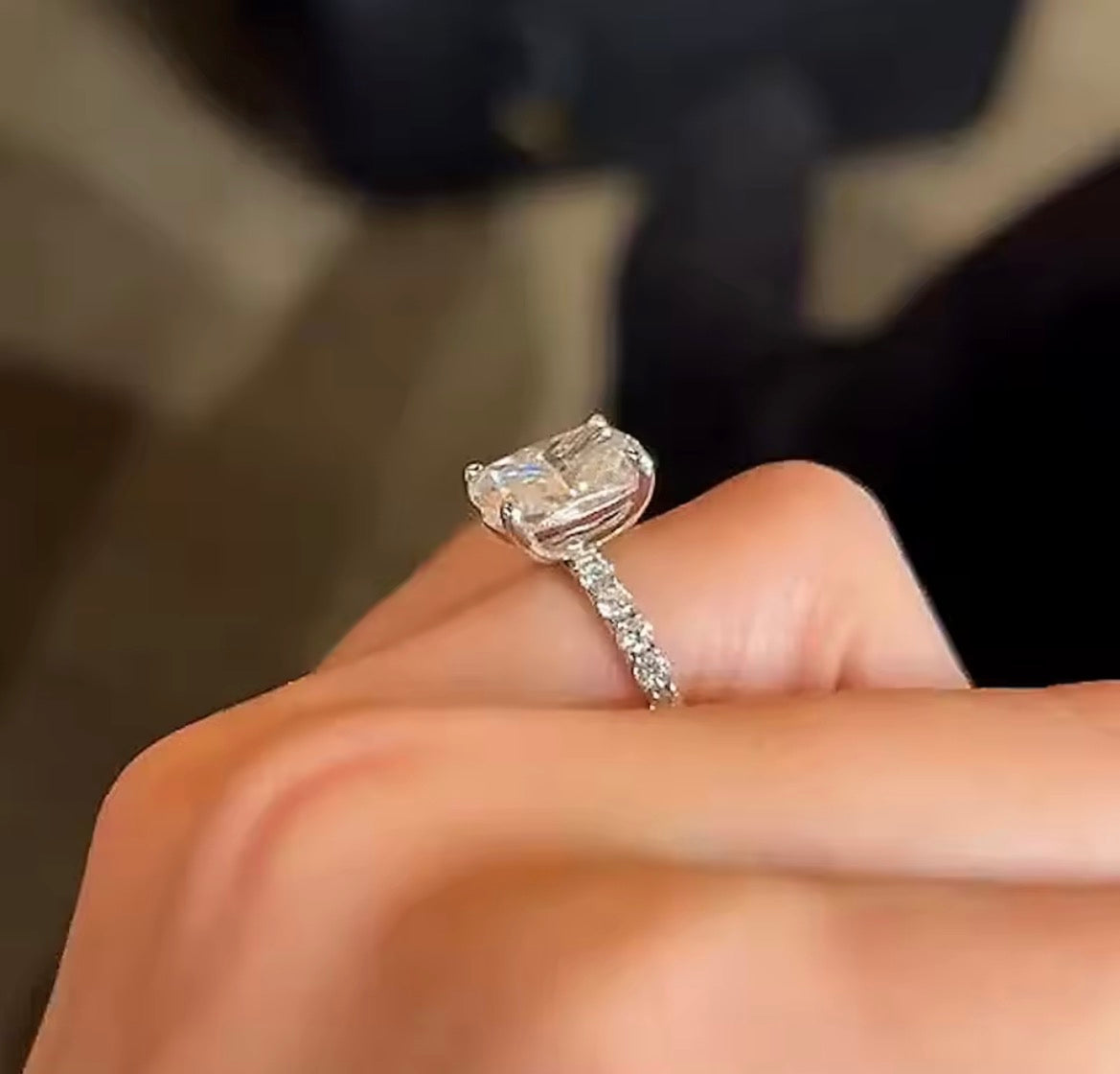 4 carat cushion hybrid Moissanite Ring