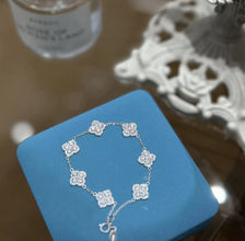 Moissanite flower bracelet