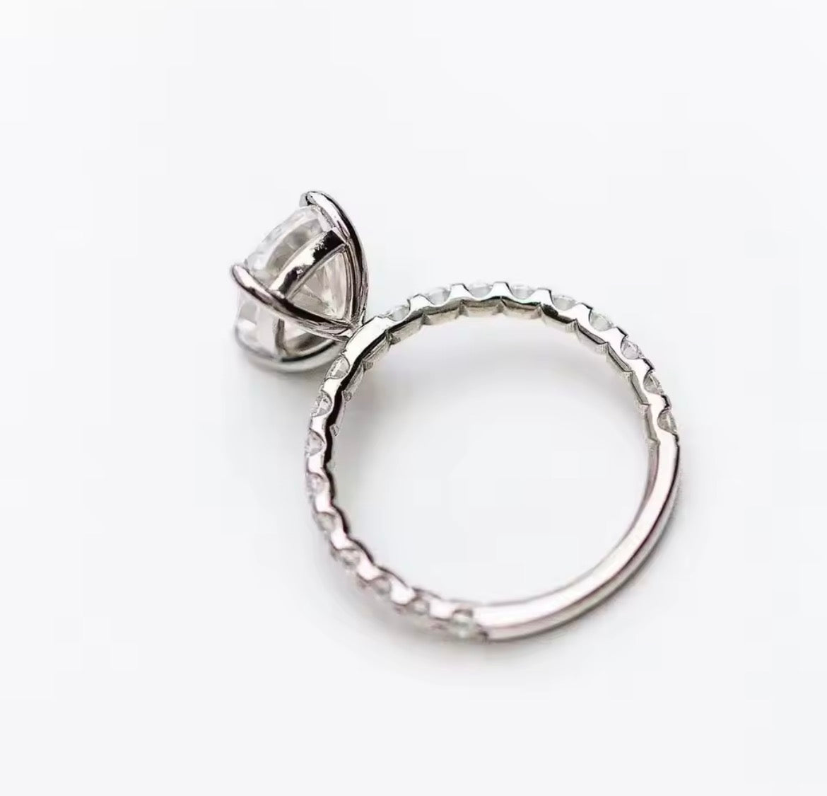 4 carat cushion hybrid Moissanite Ring